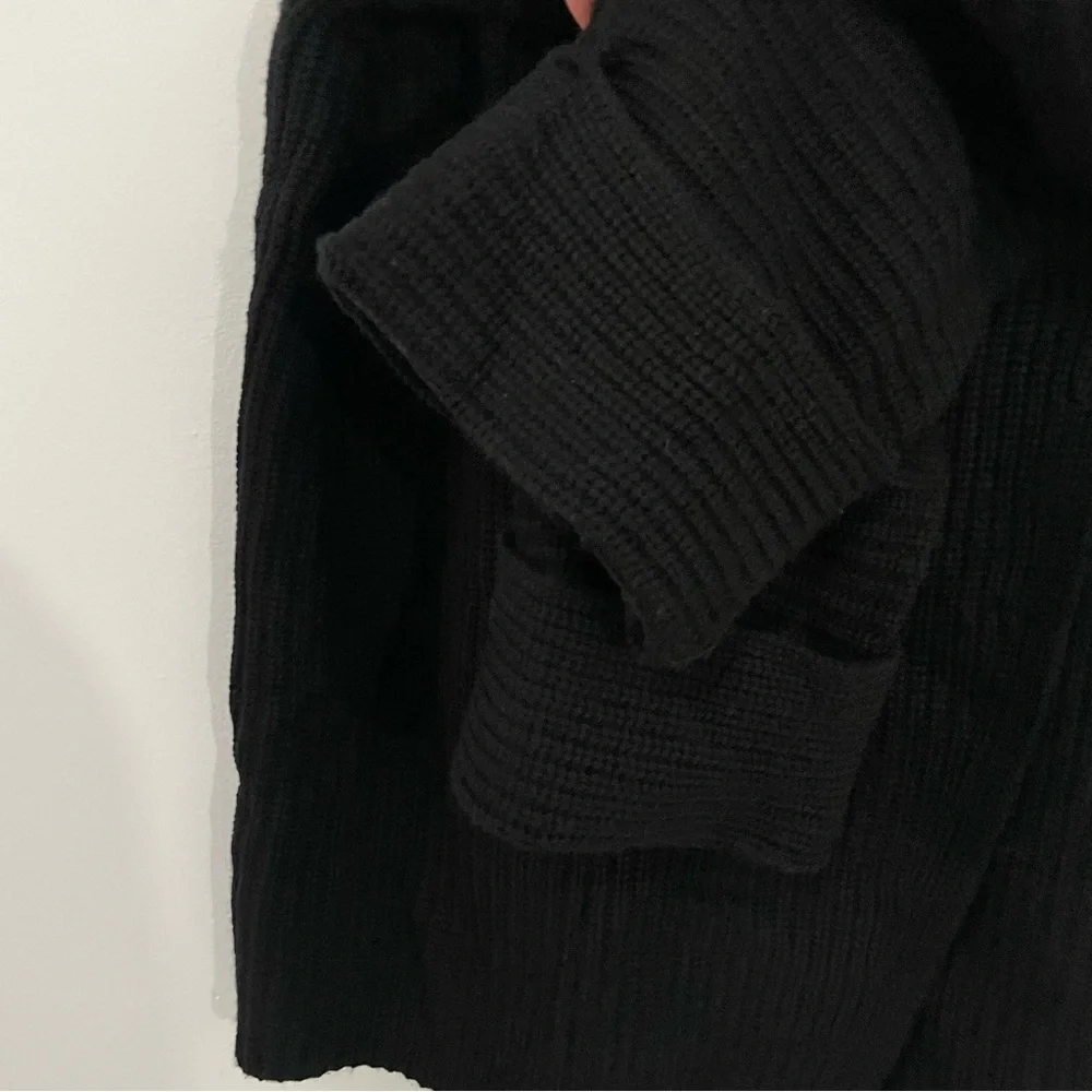 Athleta Black Merino Wool Cashmere Cowl Neck Split Front Sweater Oversized M - Picture 9 of 16
